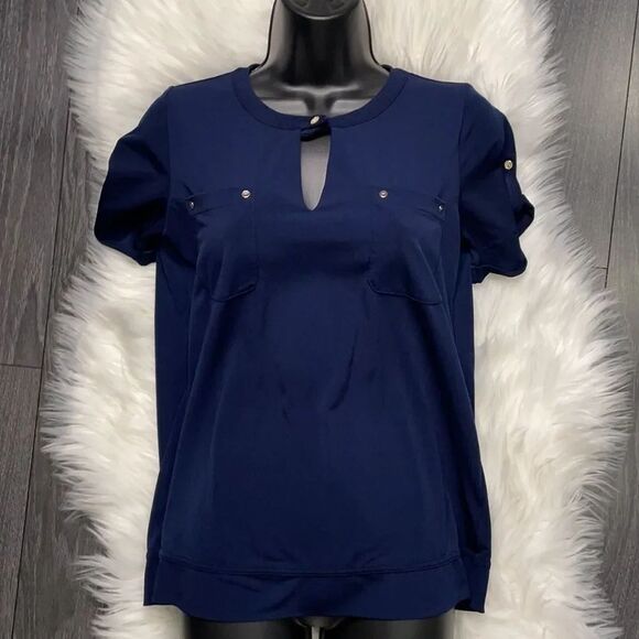 Anne Klein Tops - Anne Klein Petite Small Short Sleeve Keyhole Top
